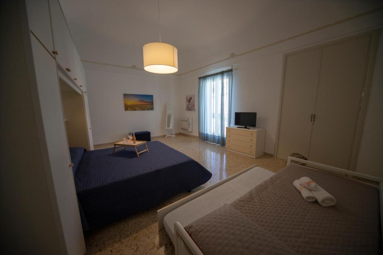 Casa Vacanza Da Dina Modica Exterior photo