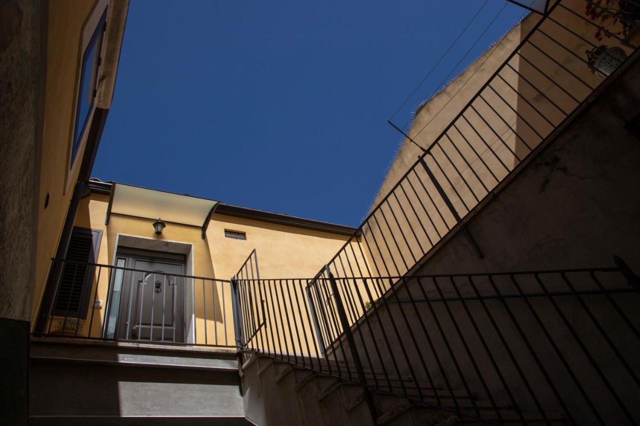 Casa Vacanza Da Dina Modica Exterior photo